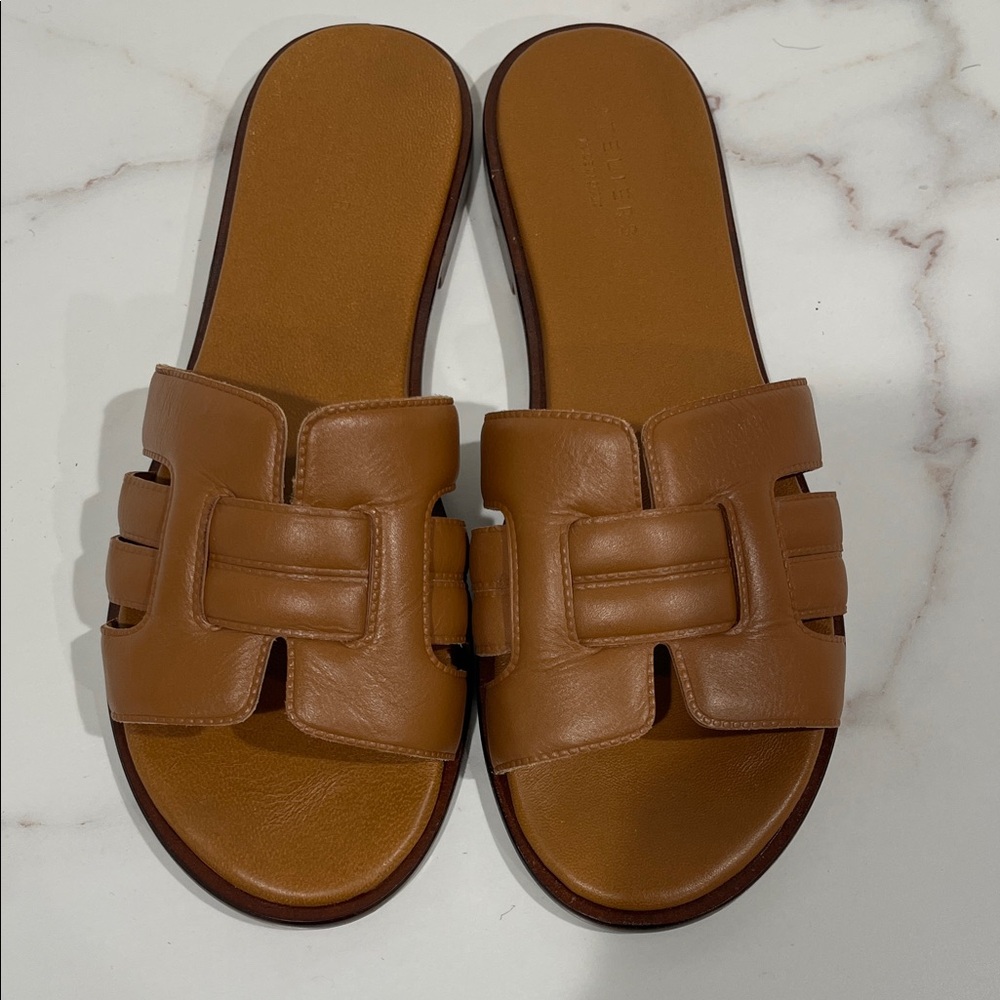 Elegant Tan Leather Slide Sandals